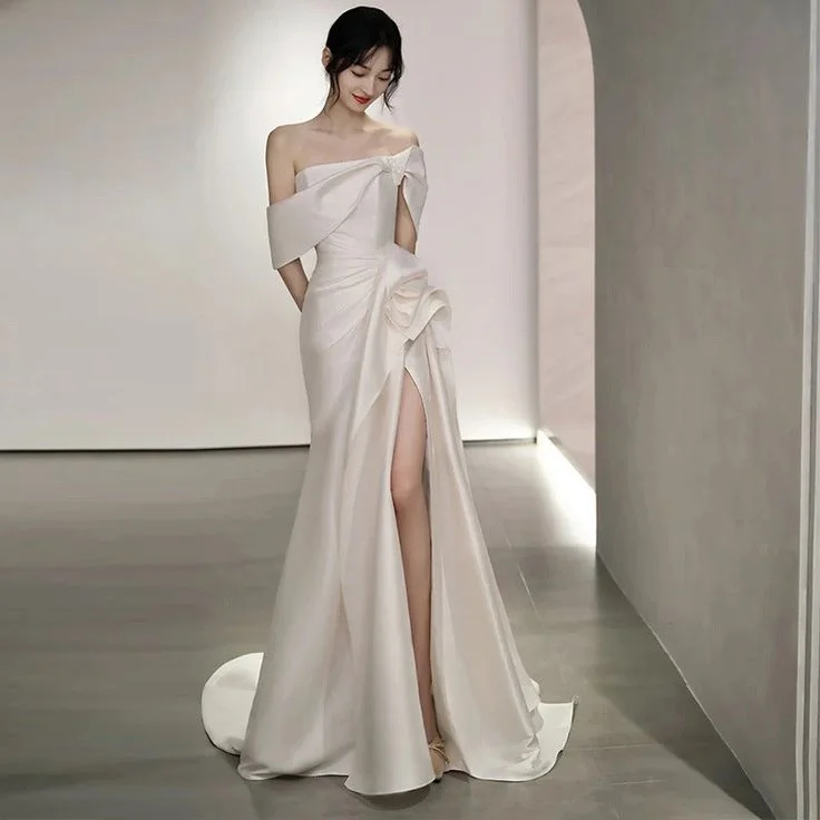 Fashion Frontiers Off Shoulder Satin Wedding Dress White Mermaid Long Bridal Gown with Slit Y7336