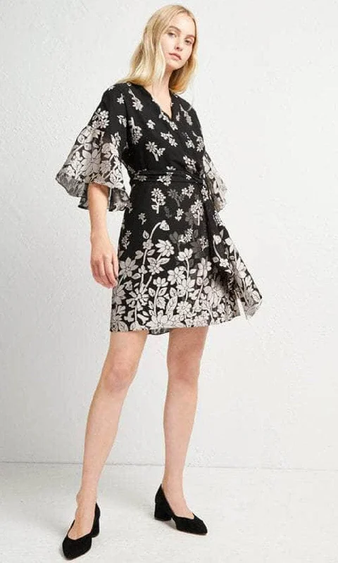 Fashion Forward, Function First French Connection 71KNX - Floral Faux Wrap Chiffon Short Dress