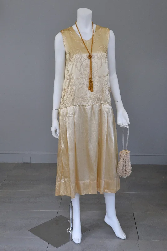 Fall Sale, Prices Drop 1920s Embroidered Satin Vintage Flapper Wedding Dress