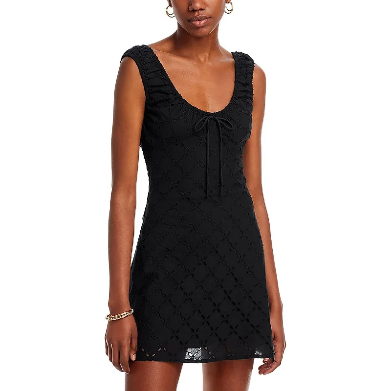 Timeless Style Promotions Cedar Womens Eyelet Mni Mini Dress