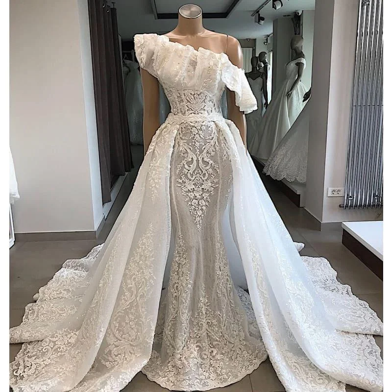 Feminine Style Promotions One Shoulder Lace Wedding Dress With Detachable Court Train Applique Mermaid Bride Dress