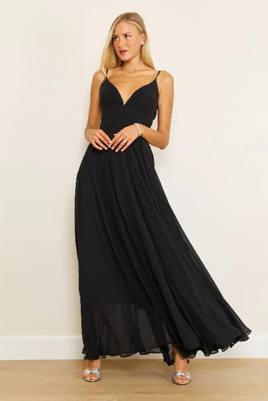 On-Trend Fashion Offers Long Black Formal Party Dress