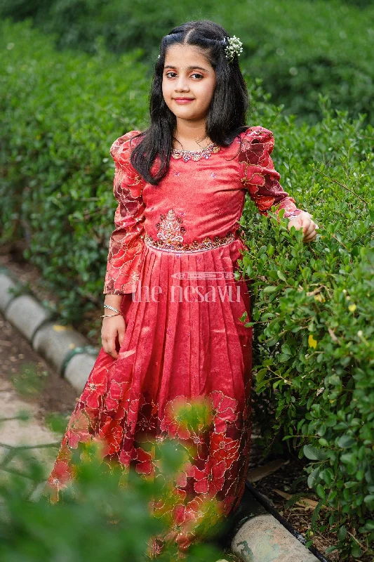 Elegant Style Pink Velvet Girls Party Gown with Embroidered Bodice and Pleated Skirt for Winter Weddings