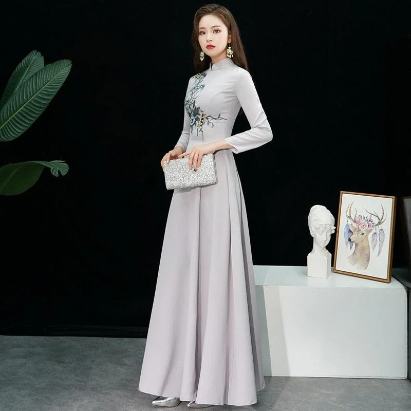 Timeless Style Promotions Satin Embroidery Vintage Traditional Cheongsam Wedding Qipao Dress