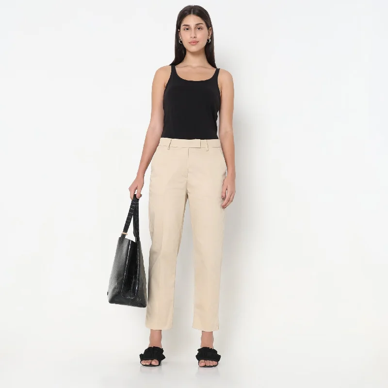 Trend Forward Threads Regular Fit Solid Mid Rise Trousers