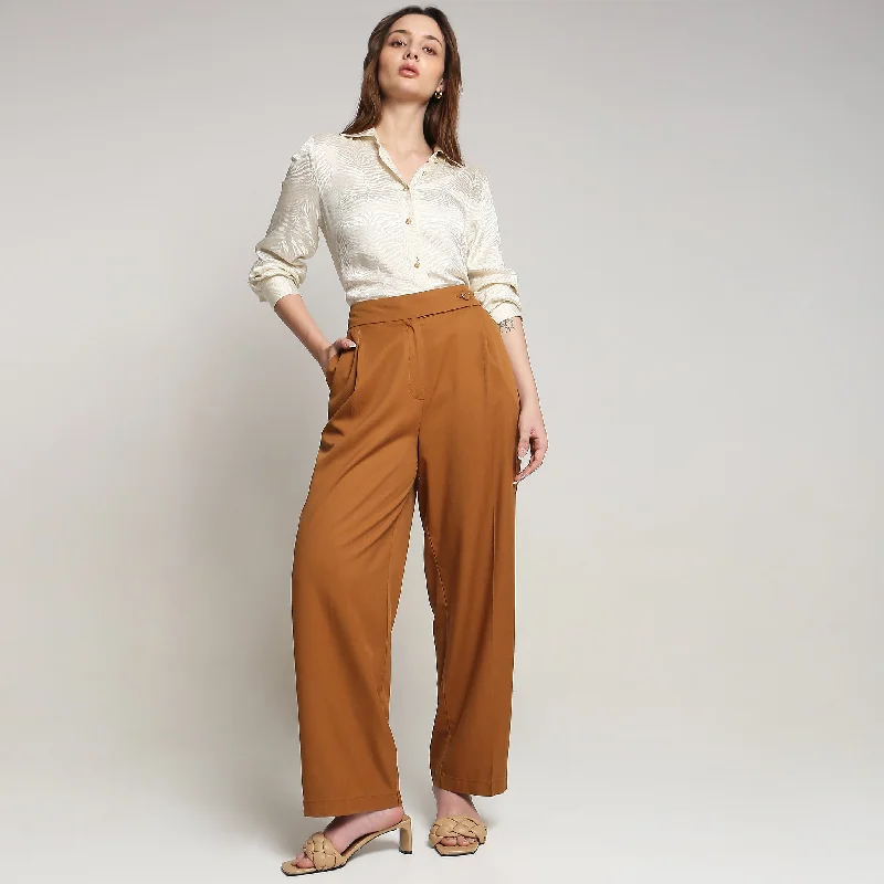 Effortless Style, Endless Impact Regular Fit Solid Mid Rise Trousers