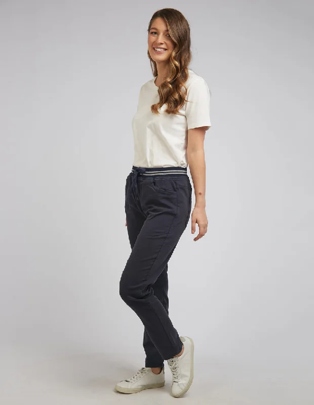 Sporty Fashion Offers Foxwood Sylvia Jogger Navy